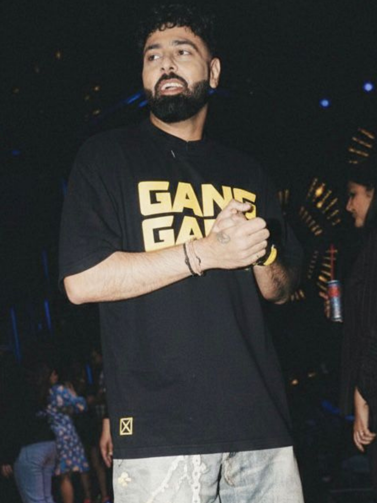 YELLOW GANG GANG T SHIRT