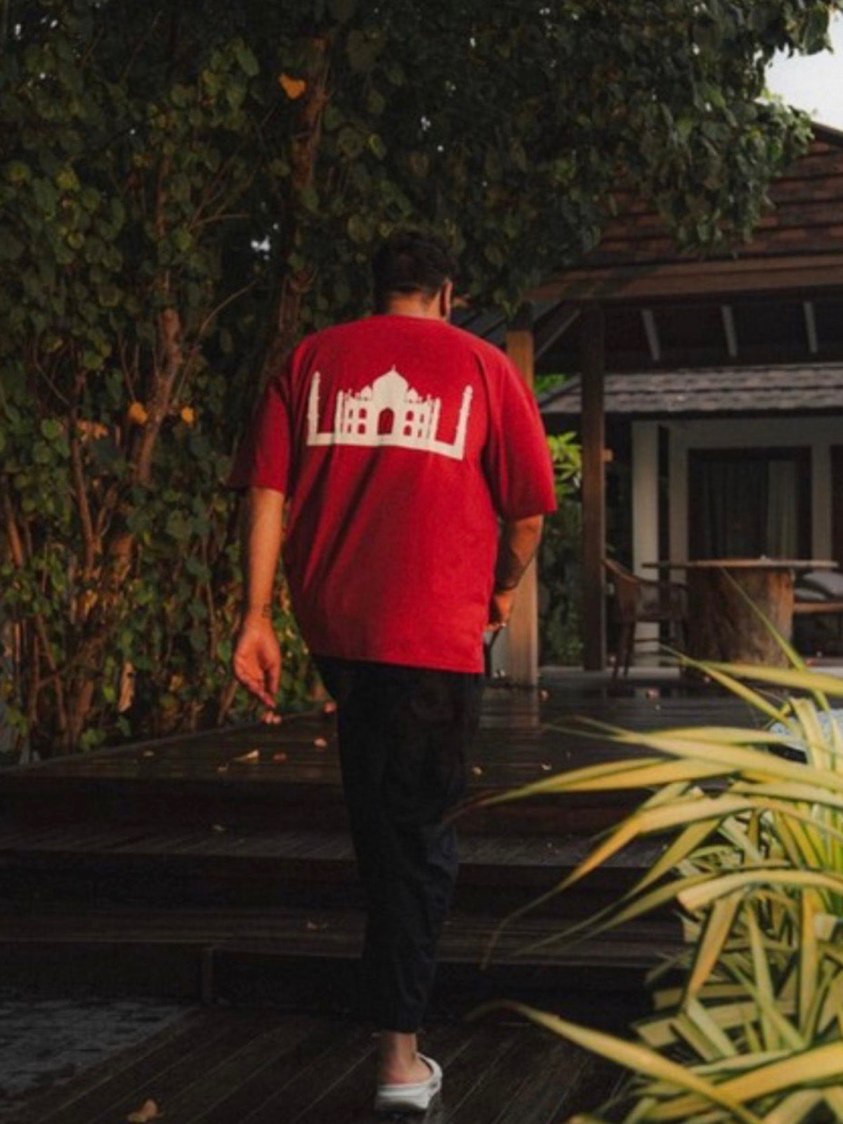 TAJ MAHAL MAROON T SHIRT