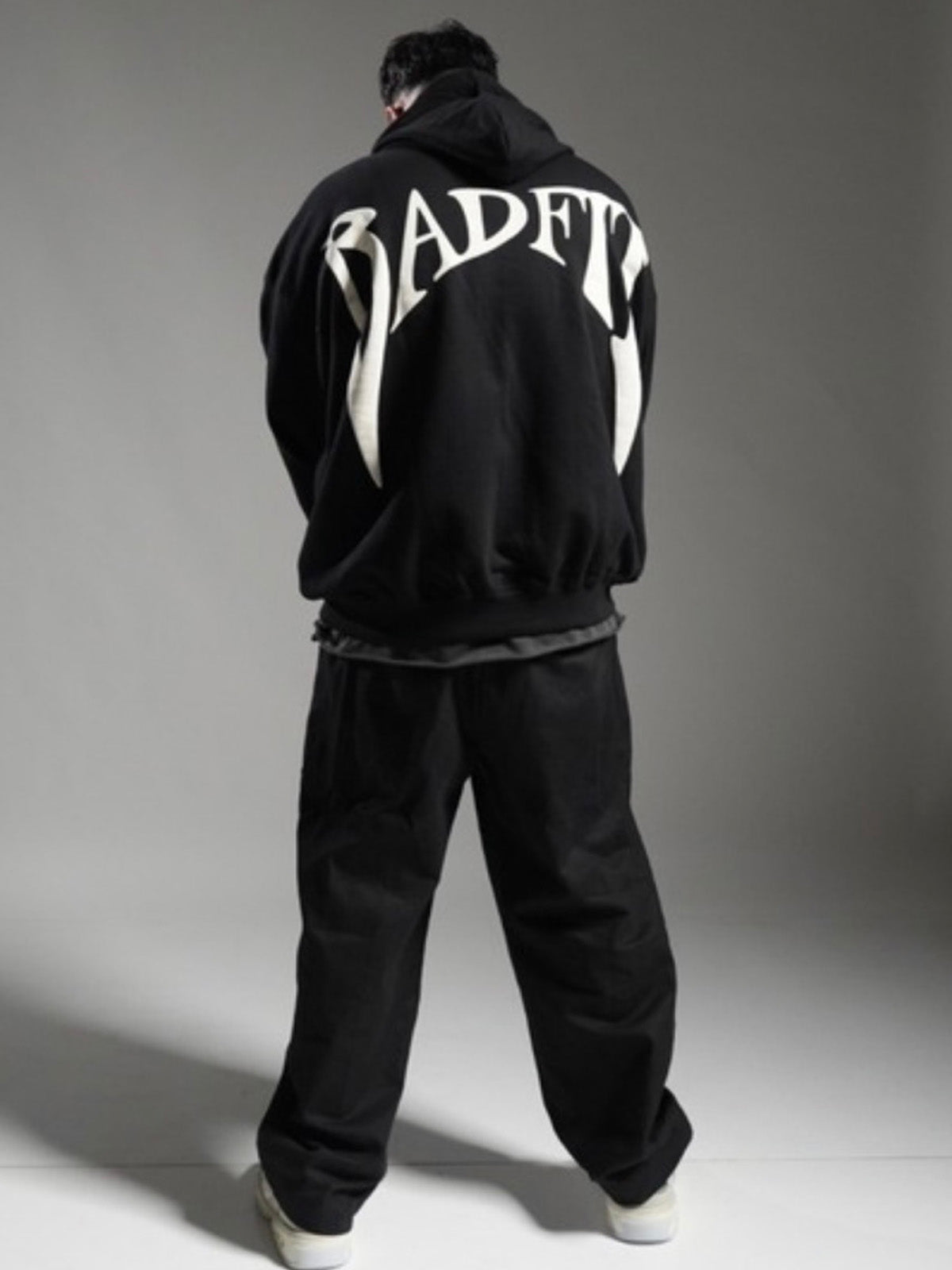 WAVE HOODIE – BLACK